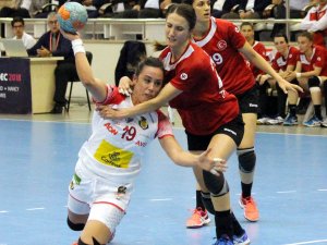 Hentbol: 2018 Kadınlar Avrupa Şampiyonası Elemeleri