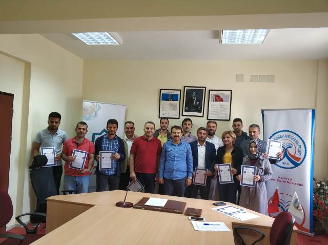 Derebucak'ta okul idarecilerine başarı belgesi