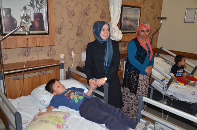 Milletvekili Usta Karapınar'da hastaları ziyaret etti
