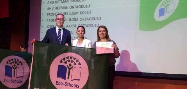 Seydişehir Taraşçı Ortaokuluna "Yeşil Bayrak" ödülü
