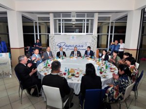 İftarda 35 ülkeden 200 öğrenci bir araya geldi