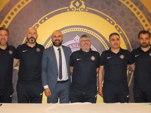 Osmanlıspor'da ikinci Akçay dönemi başladı