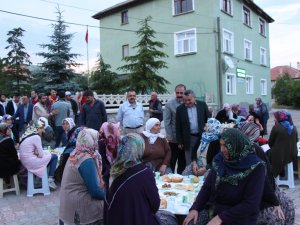 Seydişehir Belediyesinin İftar Sofrası Kuran Mahallesine kuruldu