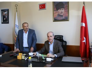 Bakan Kurtulmuş, taksicilerle buluştu