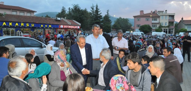 Doğrugöz’de mahalle iftarı coşkusu