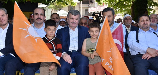 "Yapılan yatırımlar AK Parti belediyeciliğin farkıdır"