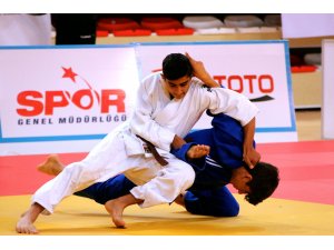 Judo: Türkiye Yıldızlar Şampiyonası