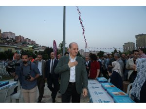 "Seçim, yapanlar ile yıkmak isteyenler arasında olacak"