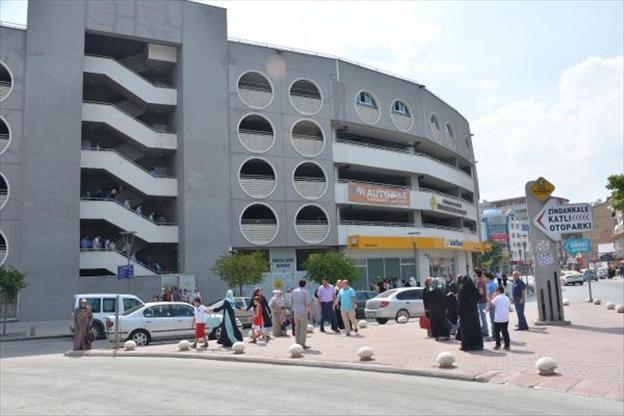 Altay bizzat duyurdu: OTOPARKLAR ÜCRETSİZ