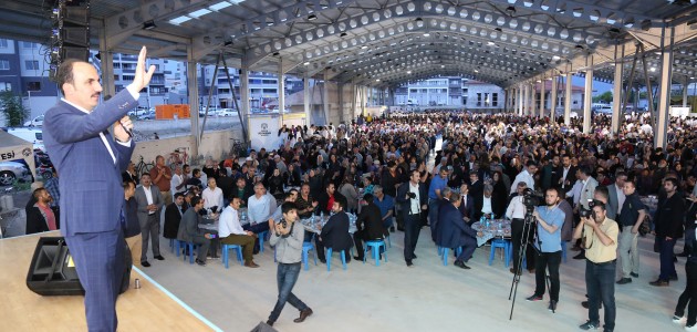 Altay, iftarda Kululularla buluştu