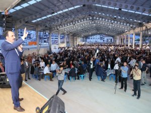 Altay, İftarda Kululularla buluştu