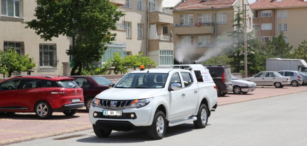 Selçuklu'da ilaçlama çalışmaları sürüyor