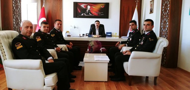 Jandarmadan Hüyük Kaymakamına ziyaret