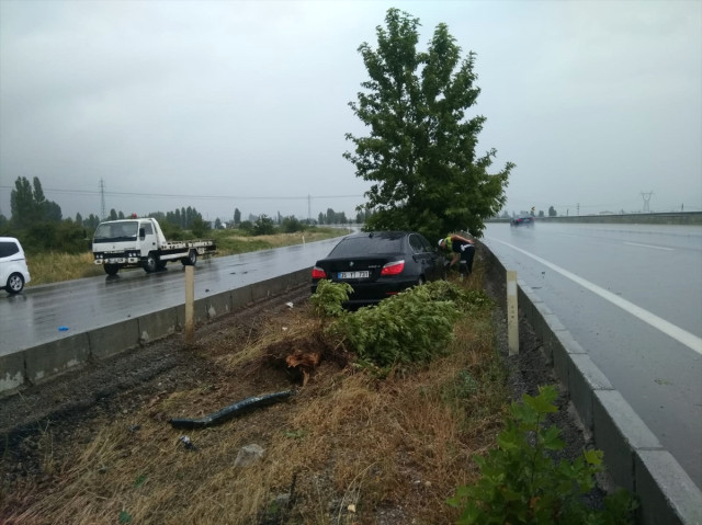 Seydişehir'de Trafik Kazası: 3 Yaralı