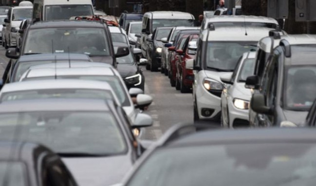 Geri dönüyorlar! Trafik adım adım...