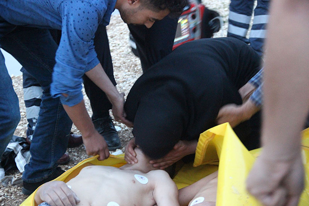 Konya'da gölete giren iki kişi boğuldu