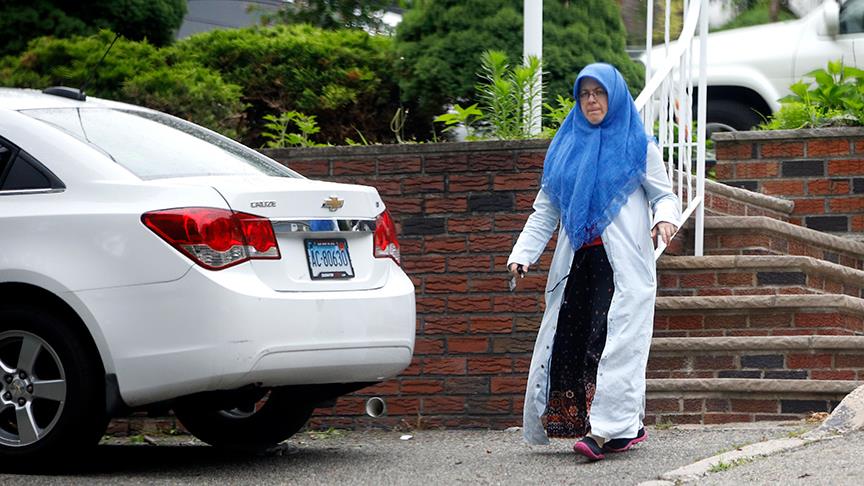 "Adil Öksüz'ün eşi ABD'de lüks içinde yaşarken insanlar burada sürünüyor"