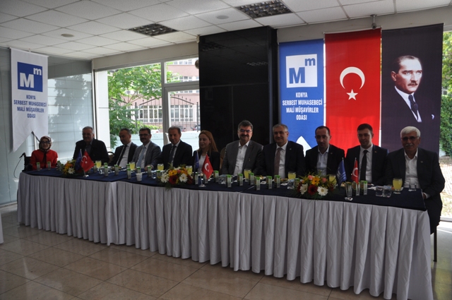 Muhasebeciler bayramlaştı