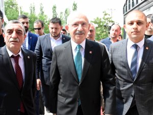 Kılıçdaroğlu, STK temsilcileri ve muhtarlarla buluştu