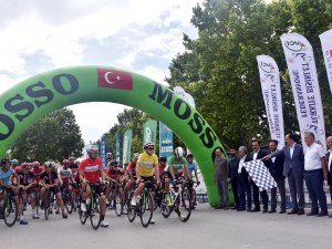 Startı Başkan Altay verdi