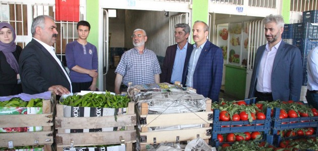 Etyemez: Yaş sebze ve meyve üretiminde ilk 5 ülke arasına girdik
