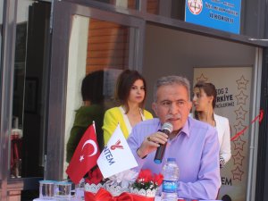 Yöntem’den, bilim şenliği ve öğrenci kulüpleri etkinliği sergisi