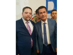 Cengiz’den Bakan Canikli’ye hediye