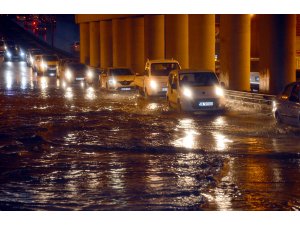 GÜNCELLEME - Eskişehir'de sağanak