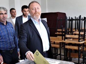 HDP Eş Genel Başkanı Temelli oyunu kullandı