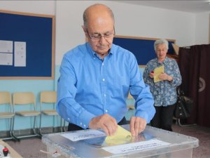 10. Cumhurbaşkanı Sezer oyunu kullandı