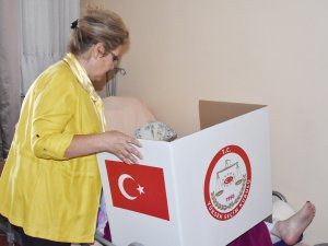 Sandık seçmenin ayağına gitti