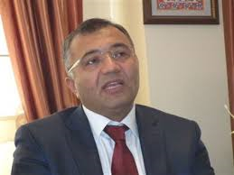 Eski vali FETÖ'den hakim karşısında