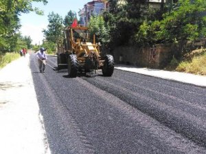 Seydişehir'de sıcak asfalt çalışması