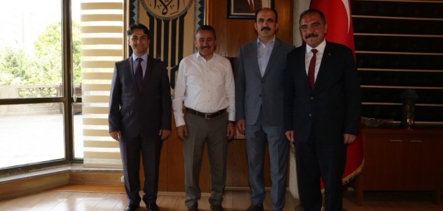 Mehmet Tutal'dan Altay’a ziyaret