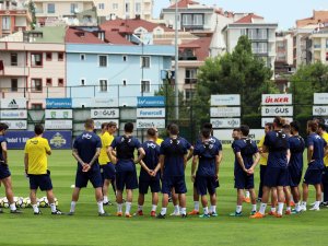 Fenerbahçe yeni sezon hazırlıklarına başladı