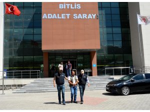 Bitlis'te şehitlere sosyal medyadan hakarete tutuklama