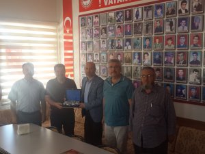 Eğitimcilerden, şehit ailelerine ziyaret