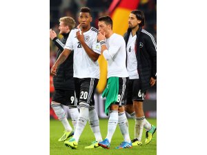 Boateng'den Mesut Özil'e destek