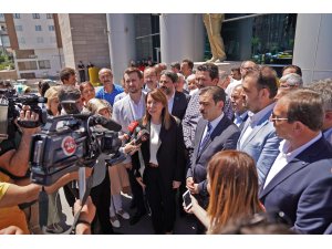 AK Parti Eskişehir Milletvekili Günay mazbatasını aldı