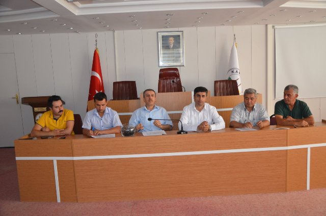 İşçiler kura ile belirlendi