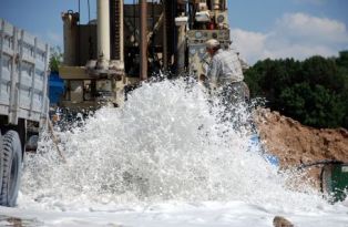 Kaynak suları yatırımcıları bekliyor