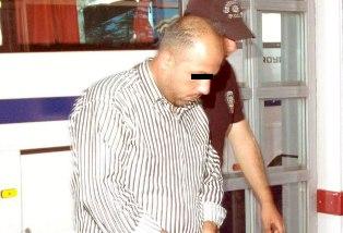 Şüpheliler sağlık kontrolünden geçirildi