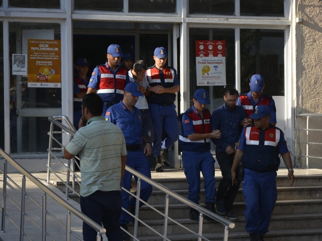 Kablo çalan şebeke çökertildi