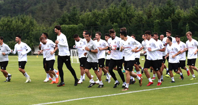 Beşiktaş'ta yeni sezon hazırlıkları sürüyor