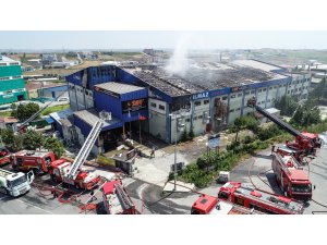 GÜNCELLEME 3 - Hadımköy'de fabrika yangını