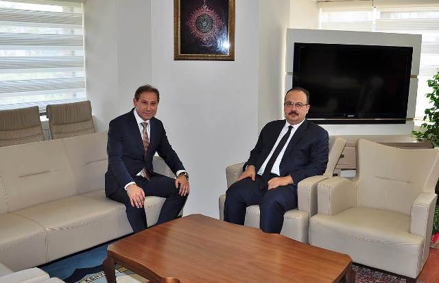 Vali Canbolat’tan KONESOB’a ziyaret