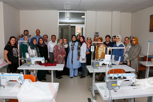 Mutlu kadınlar, sağlam yarınların temelini atıyor
