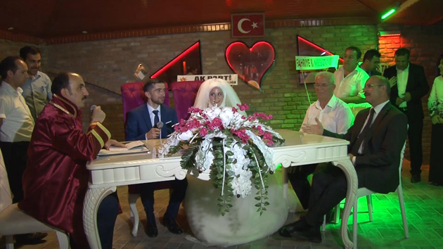Sorgun ve Kaya ailelerinin mutlu günü