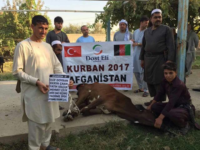 Dost Eli, 21 ülkeye kurban bereketi yaşatacak