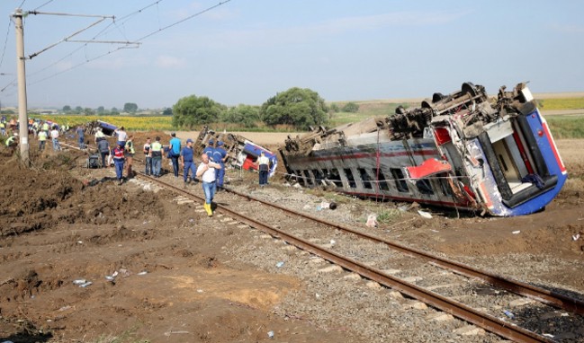 Tren kazasında ölenlerin isimleri açıklandı!